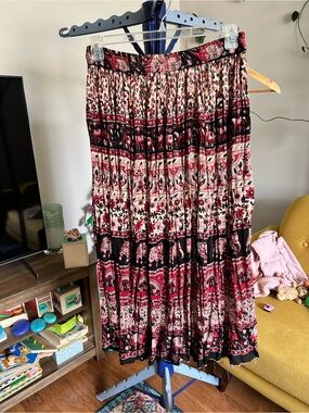 Boho Floral Tiered Maxi Skirt in Red and Black
